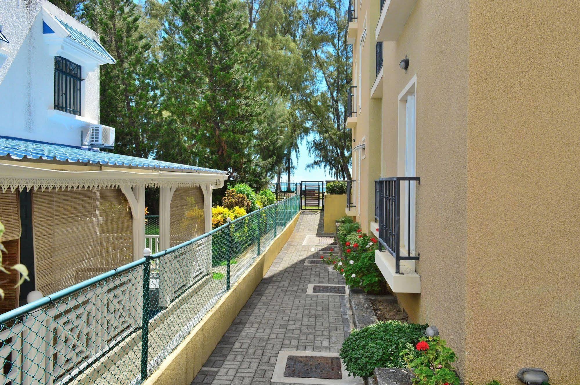 Paradya Beach Apartments Flic-en-Flacq Exterior foto